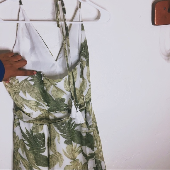 NWT BOHO Palm romper - Picture 4 of 6